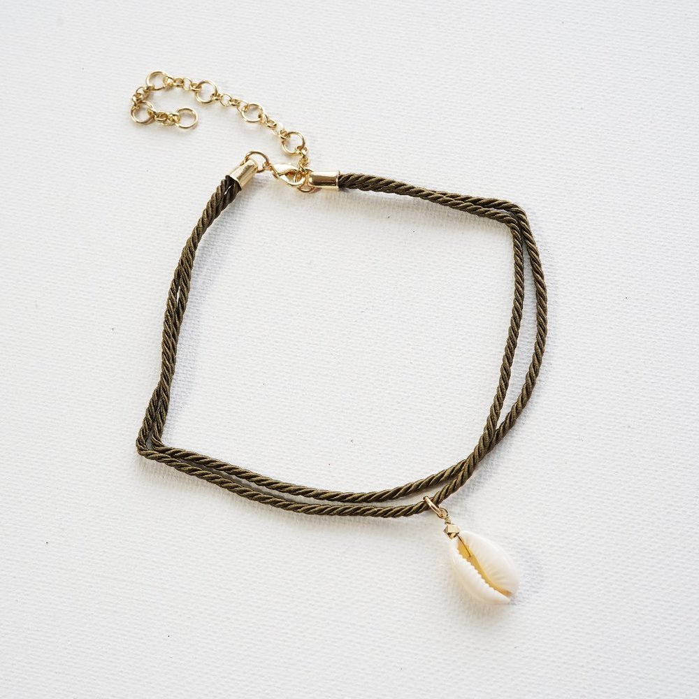 Free People Shell Choker Necklace